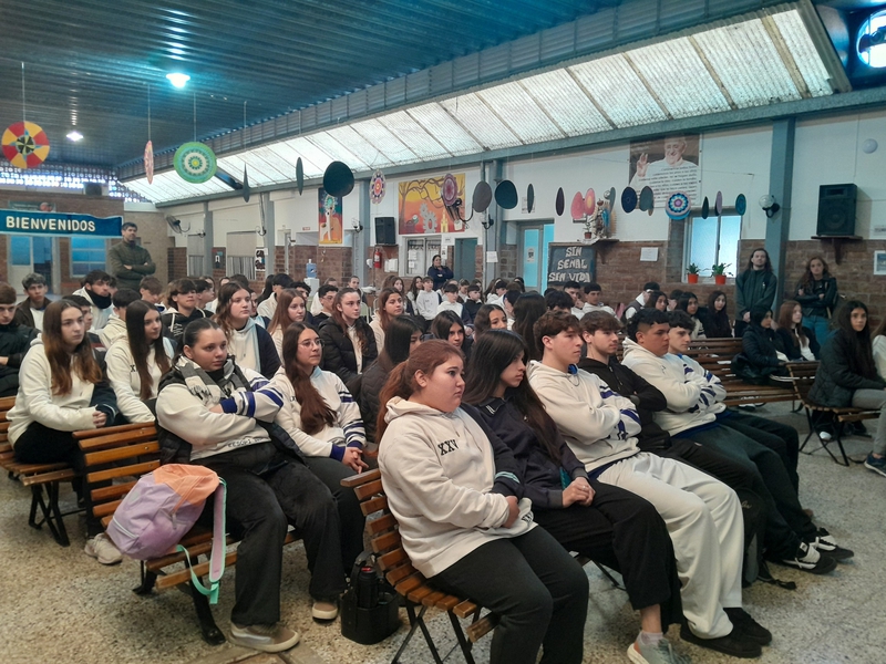 JORNADA RECREATIVA Y EDUCATIVA EN SAN VICENTE