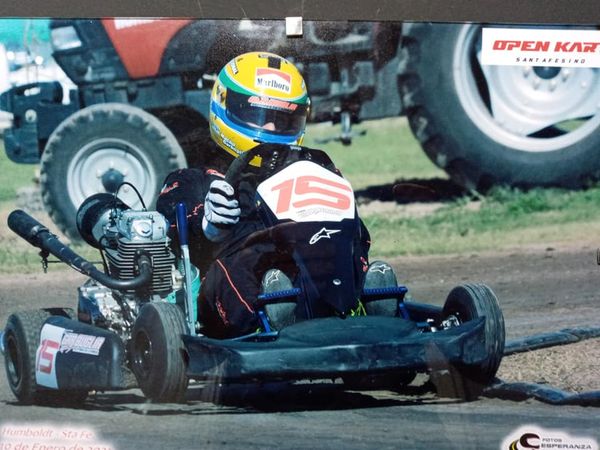 VOLVIÓ PARA SER PROTAGONISTA EN EL OPEN KART SANTAFESINO