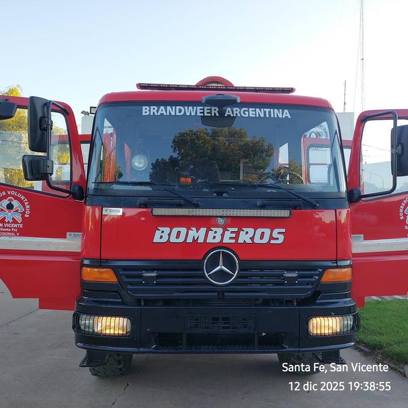 FINALMENTE LLEGÓ LA NUEVA AUTOBOMBA PARA BOMEROS DE SAN VICENTE