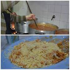 TRADICIONAL ARROZ CON POLLO CON SALSA