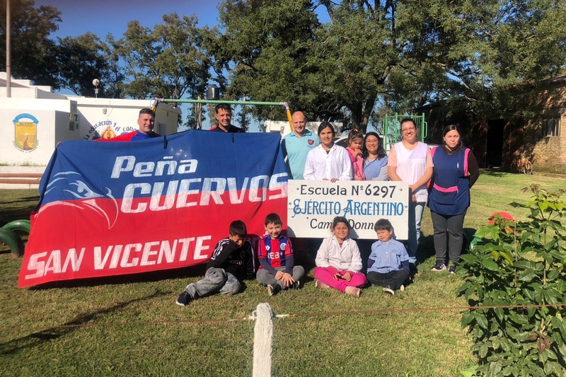 CAMPAÑA DE UTILES ESCOLARES EN SAN VICENTE