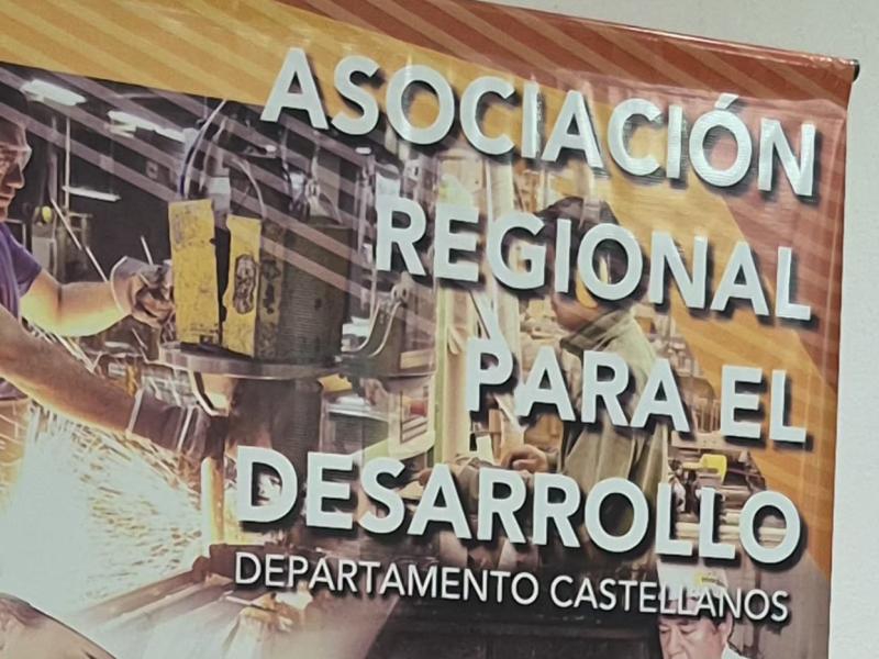 NUEVOS CRÉDITOS PARA EMPRENDEDORES Y A CARGO DE LA ASOCIACIÓN  PARA EL DESARROLLO DEL DEPARTAMENTO CASTELLANOS