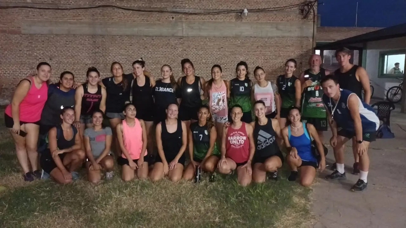 PRETEMPORADA DEL DEL MAXI VOLEY DE LA VERDE