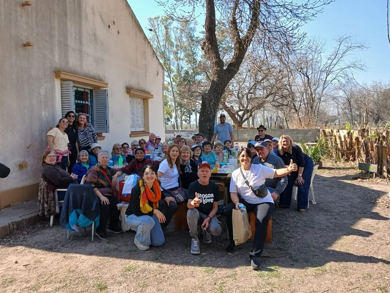 LOS ADULTOS MAYORES DE SAN VICENTE EN UNA JORNADA RECREATIVA Y EDUCATIVA
