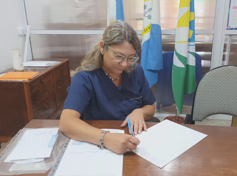 LA 401 TIENE NUEVA DIRECTORA