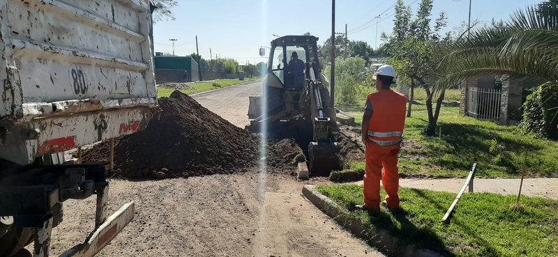 COMENZÓ LA OBRA DE CLOACAS EN ATALIVA