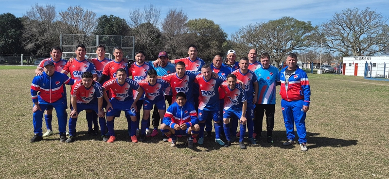 FÚTBOL SENIOR: BOCHAZO FINALIZÓ 4TO EN EL ABSOLUTO.