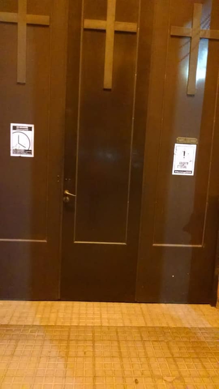 Panfletos a favor del Aborto en la Iglesia San Vicente de Paul.