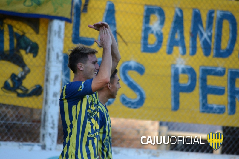 Marce Eggel, fue una de las figuras del encuentro y anotó el gol del triunfo de Juventud Unida de San Luis.