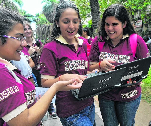 Conectar Igualdad: llegarán unas 40 mil netbooks a Santa Fe en la primera etapa del programa