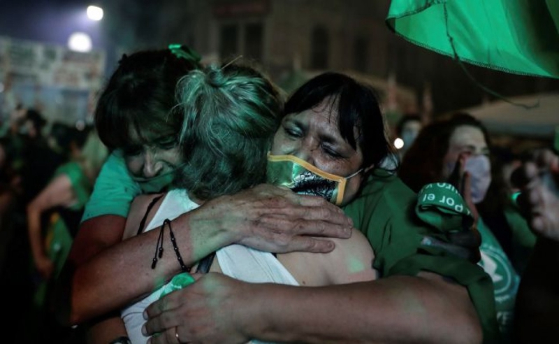 El Senado sancionó la legalización del aborto