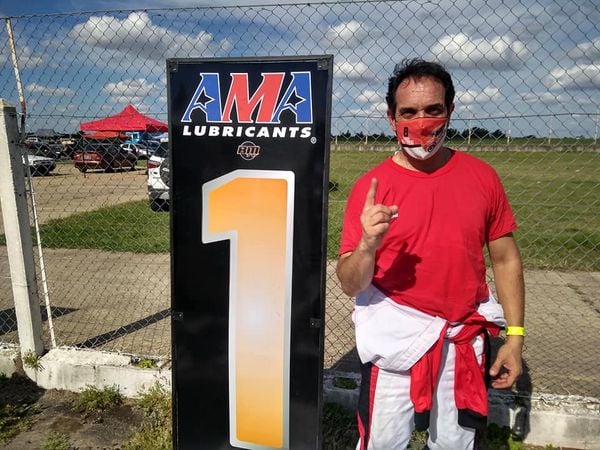 PROSPERI POR SEGUNDA VEZ GANA EN FIAT 600